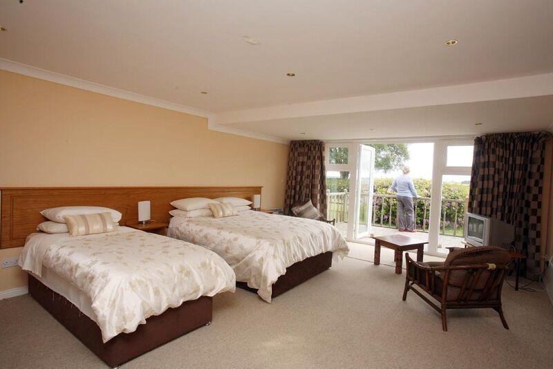 Lakeland Midsummer Lakehouse Oughterard Exterior photo